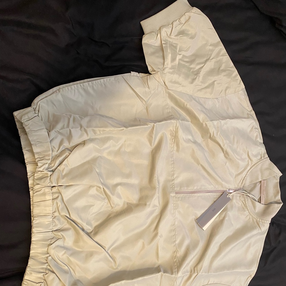 Essentials Track Quarter Zip-Up Jacket Short Slee… - image 1